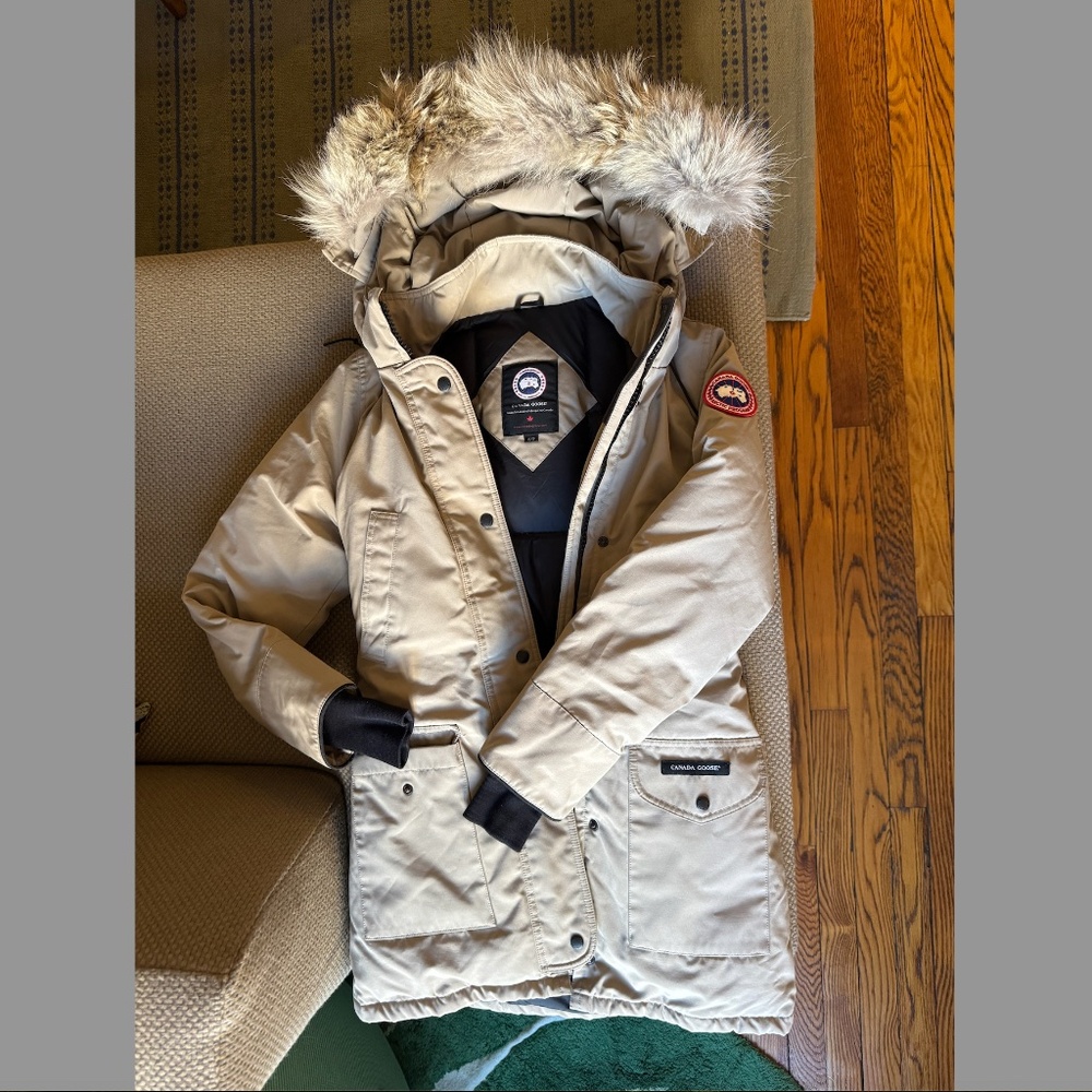 Canada Goose Parka in Beige